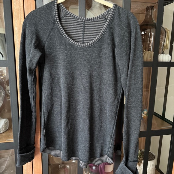 Lululemon Open Your Heart Long Sleeve tee reversible
Heathered Classic Stripes - Picture 1 of 11